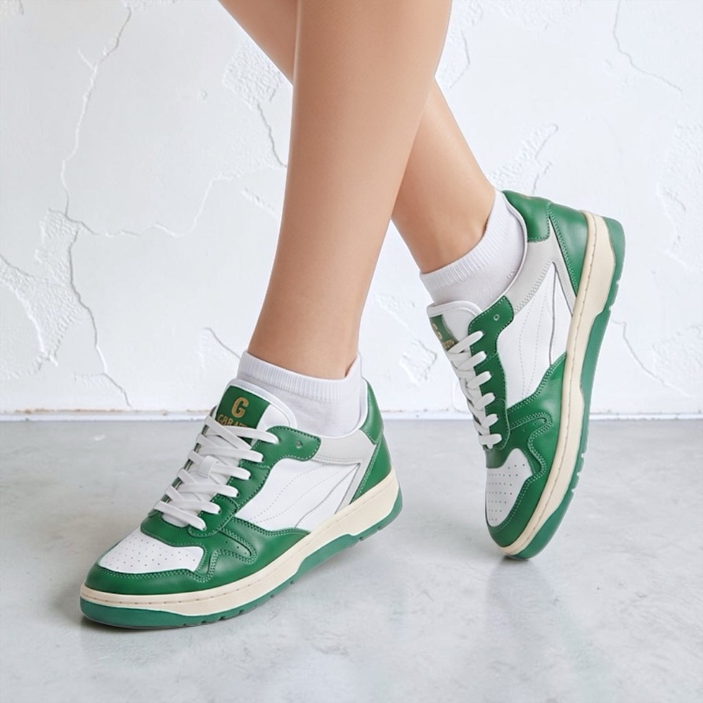 Greats Women’s Brighton Low Top Green White Sneakers Sz 8.5